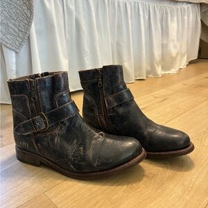 BED|STU Distressed Black Leather Ankle Becca Boots